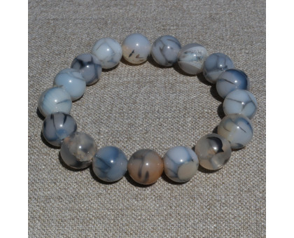 Bracelet from semiprecious stones model 1 